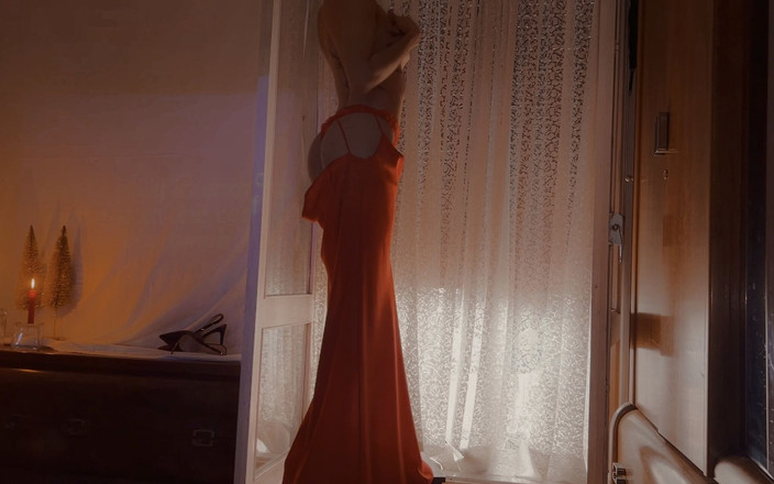 Artesensual: Adult Cinematography: Red Dress, Heels, Music, Headphones and Phs Finest...