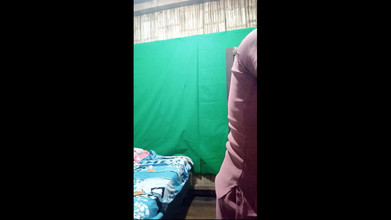 Martin13: Mi esposo está de compras y envío un video porno...