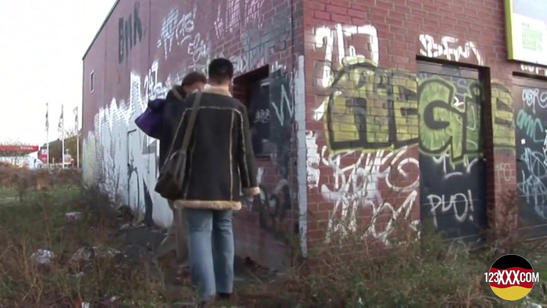 123XXX - Fucked Amateurs in Germany!: Short Haired Brunette Loves It 