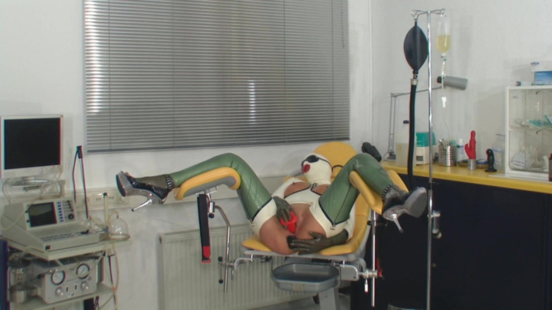 Rubber & Clinic Studio - 1ATOYS: Heavy Rubber Masturbation with Vacuum Pumps