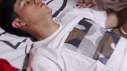 Artemisa74: Mama mea vitregă mergea la plimbare cu tatăl meu vitreg,...