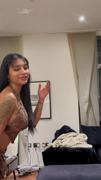 Sesso Selvaggio Con Mia Moglie Bengalese Prosperosa Dopo Essere Arrivata Dal Club - Yasmina Khan - Brady Bud