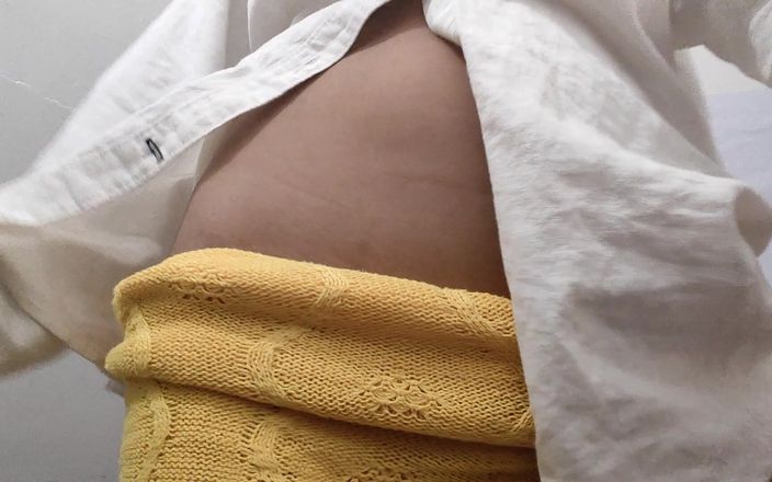 desigirl93: Мила лялька- тінка, яка ховається від сім'ї та мастурбує, мокра пизда та самозадоводання