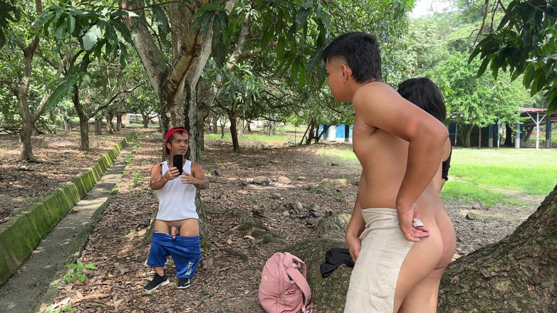 ManuelaAlvarez: Gemiti nel bosco: ho visto una coppia che si dava...