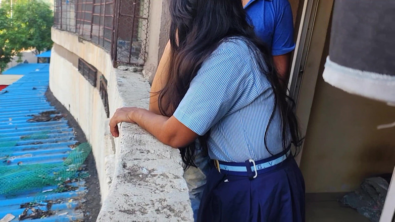 Mumbai Ashu: Desi ragazza sesso duro con insegnante in classe audio hindi