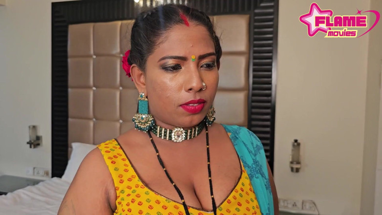 DesiHeat Studio: भारतीय लड़के के साथ देसी भाभी सेक्स हार्डकोर बिना काटे