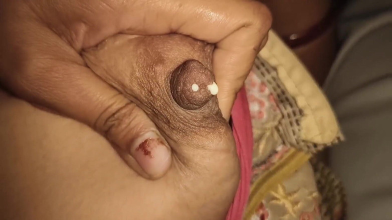 Soniya Singh: Falei amorosamente e ela me fodeu