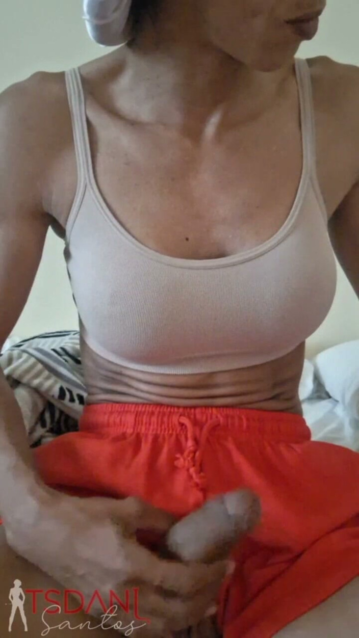 Tsdanisantos1: Je een goede cumshot geven