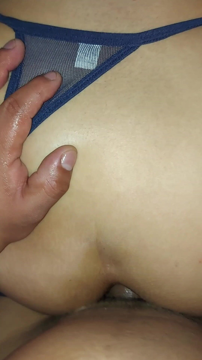 Lylsexxx: 마린 코스프레를 입은 오타쿠가 항문 섹스를 당하다
