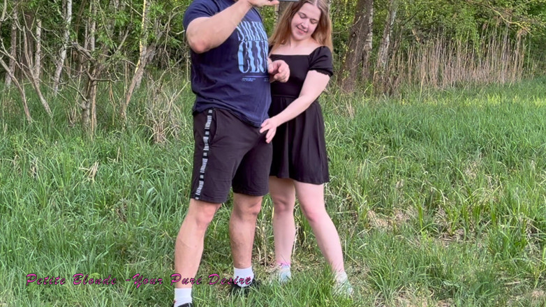 Petite blond your pure desire: Stepdaughter Gives Her Stepfather an Amazing Handjob and Blowjob in...