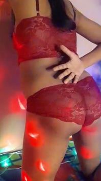 Santa Girl. Sexy Moves...