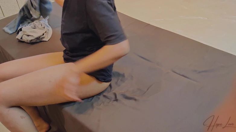 Hope Love: Красивую малайзийскую девушку жестко трахает шурин