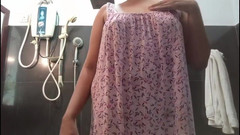 Miya White: Дезі Енн оголена в душі