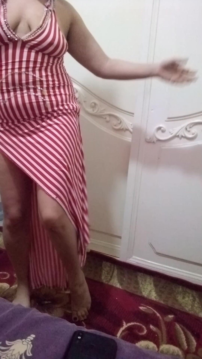 Manywka: 亚历山大女人的最佳舞蹈和性行为，清晰的呻吟和呻吟声