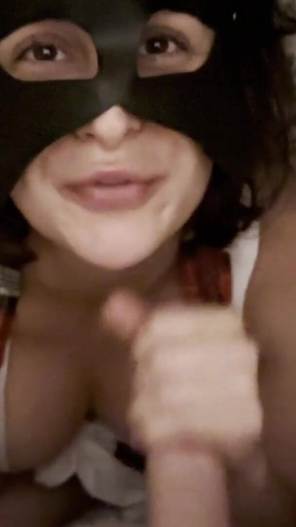 Stepsister Sneaks Under Covers and Sucks Dick to Get a Mouth Full of Cum (Gabriella blows)