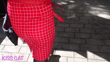 KissCat: McDonald se fait prendre en public en levrette et pipe...