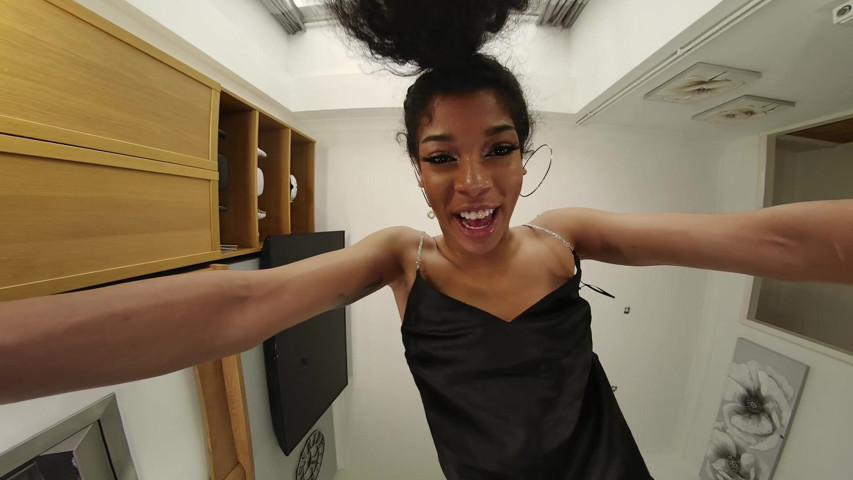 Sabrina Jade - Facesitting in Tights (Jimmy Draws)