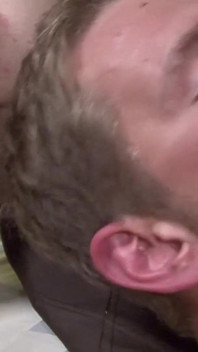 采取我的加载场景-3_trio twinks喜欢被操菊花，嘴里充满了精液