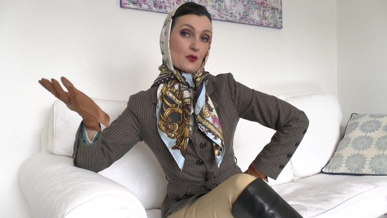 Lady Victoria Valente: Niegrzeczne codzienne zadanie dla mojej satynowej dziwki, Lady Victoria Valente