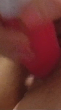 Dildo merah jambu besar saya