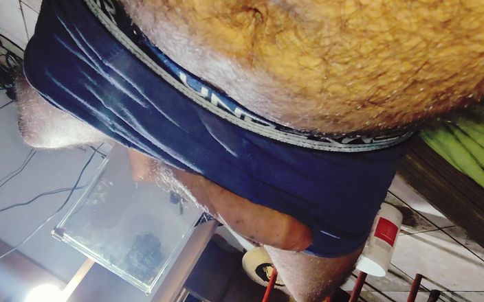 Stink HairyMale: Love boxer Briefs, hier ein zerrissener