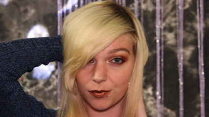 GamerGirlRoxy: Pancutan mani di bibir metalik saya: enam pancutan mani