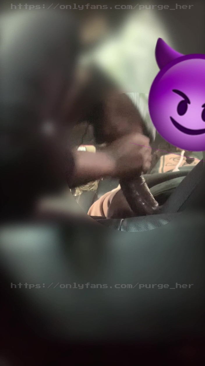 Purge_her: Mrdka v krku před jejím domem