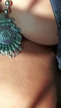Natasha Bhabhi sexy šukání s body show a creampie