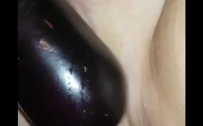 JJ Jewel BBW: Fucking My Pussy with Food