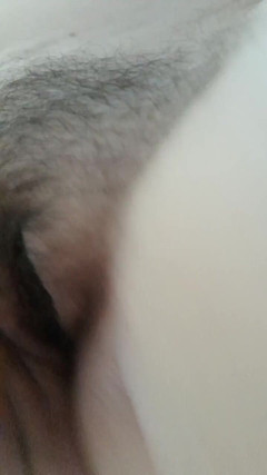 Chubby Sex Symbol: Deine riesin-stiefmutter sitzt auf deinem gesicht, damit du ihre muschi...