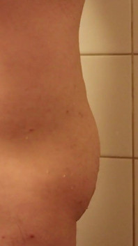Mi lavo il cazzo e le palle davvero bene
