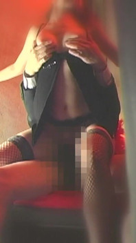 Behind-the-scenes Affairs Secret Meetings in Private Rooms with Record at Strip Clubs -1