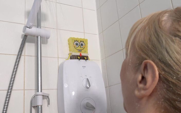 Dirty Doctors Clips: Ein Schwamm in der dusche
