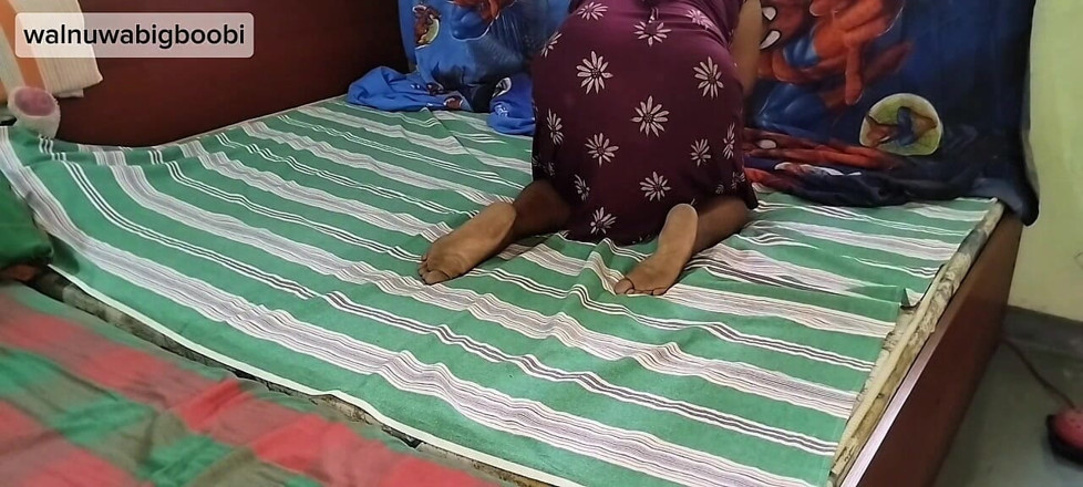 Walnuwa: Чоловік і дружина Шрі-Ланки веселяться з мінетом