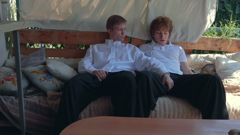 Ethan Lestray: College Boys in the Backyard Big Dick Top Throatfucks the...