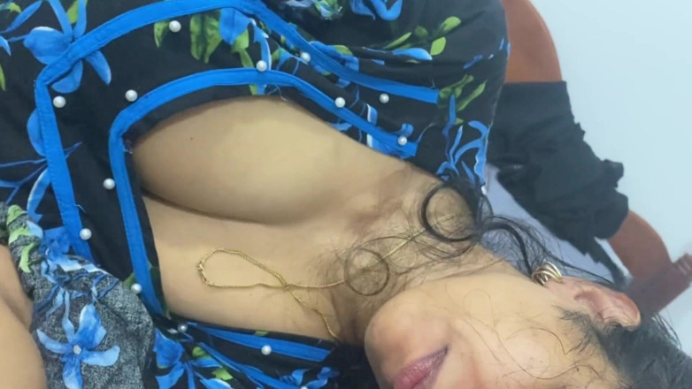 Arabicqueen: tamil vishaal stan aur seksi sharir