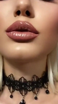 Đụ cái lồn của tôi mạnh bạo và nghe tôi rên rỉ vì bạn