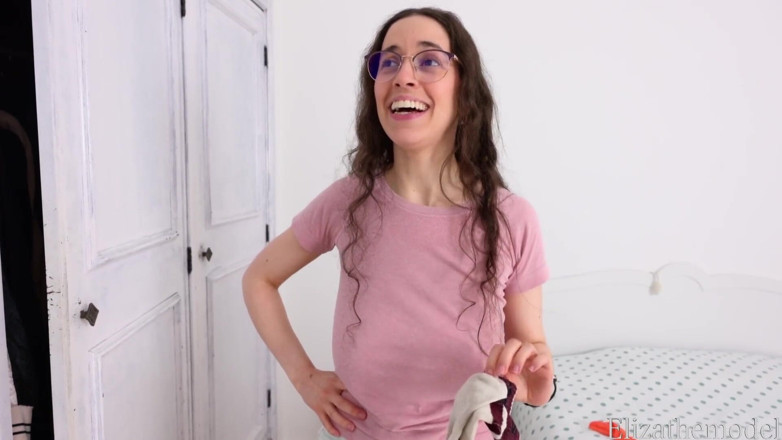 ElizaTheModel: Nešikaná Goon mě okrádá