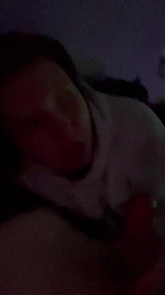 Couple18and38: 18-åring Suger På Natten