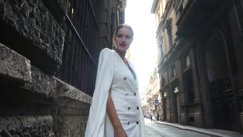 Lady Mesmeratrix Official: Muhteşem kadın egemenliği kız onu açık havada cezalandırıyor