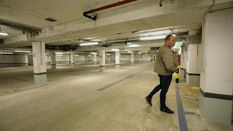 Scout69: German Nymphomaniac Teen Get Risky Sex by Stranger at Parking...