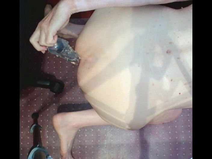 bigears: 肛門のストレッチ POV パート 5