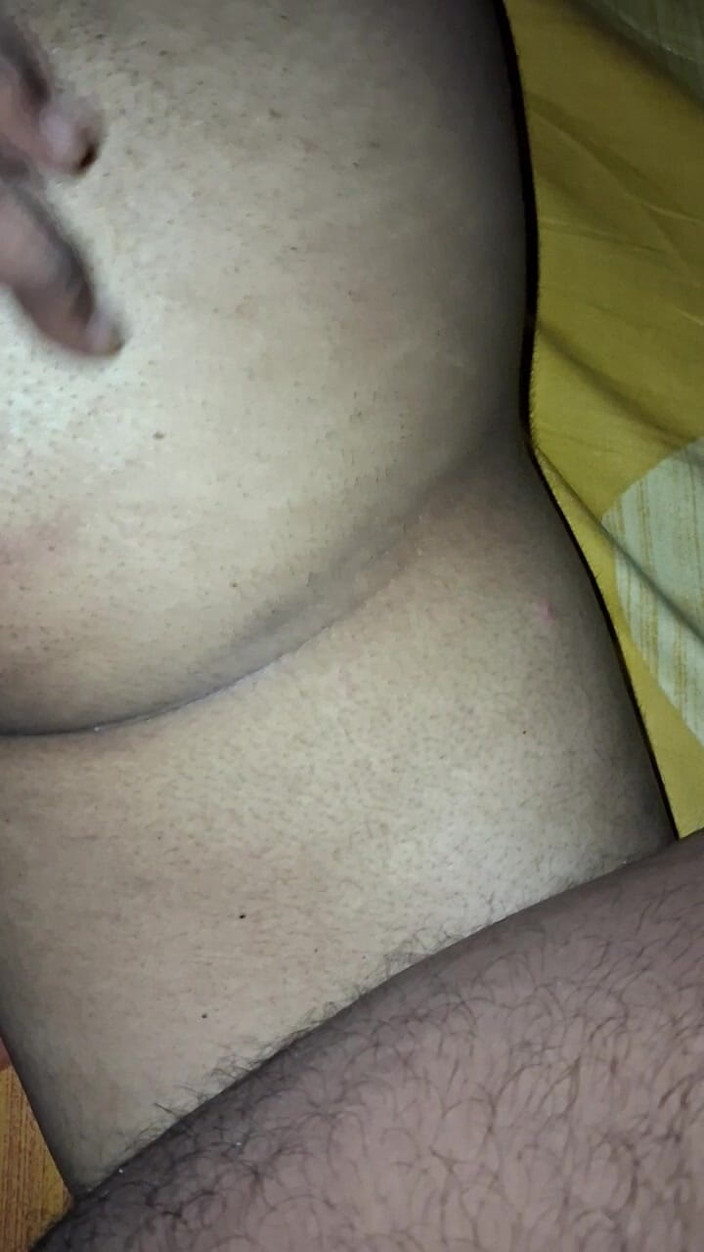 Sexpron: Fă-o încet în curul meu, simt că fundul meu va exploda.
