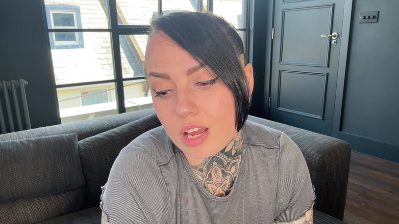 Miss Valentina: Přijmout vaše místo beta