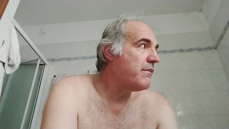 Setesesso7: 手前の顔とチンポと脇の下!