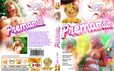 Dark Holes: 惊人的金发女郎喜欢接受多个鸡巴