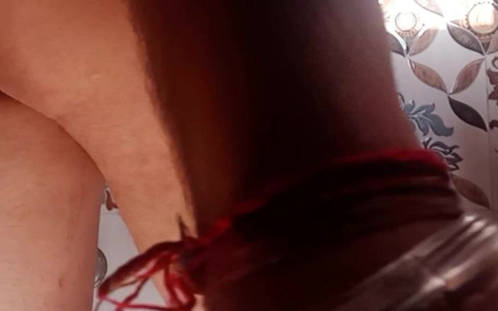 Rockko234: Indische echtgenoot neukt Hus kont met dildo