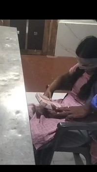Tamil 18+ meisje