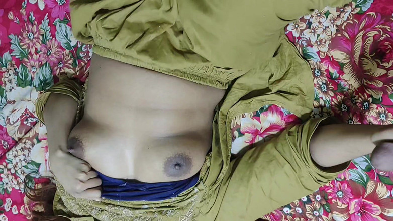 Sairaxsaim: Desi indienne pulpeuse à gros cul