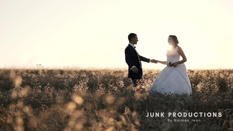 Junk Productions: Kobieta łamie śluby ślubne, zdradzając męża